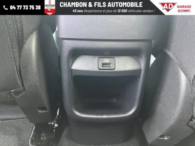 Nissan Juke image 8