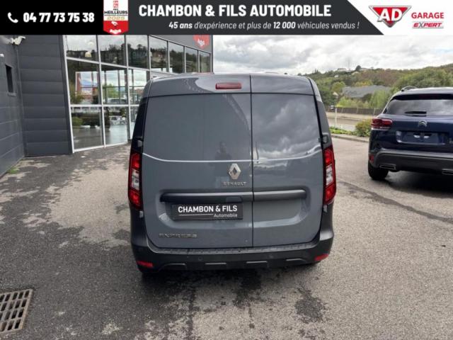 Renault Express Van image 3