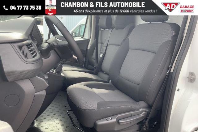 Renault Trafic image 7