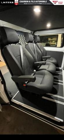 Ford Transit Custom image 3