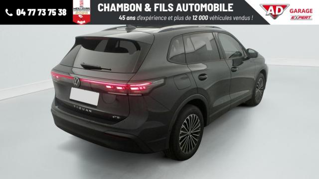 Volkswagen Tiguan image 6