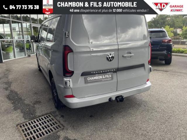 Volkswagen Transporter image 3