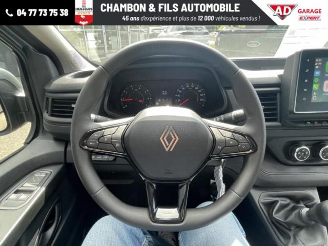 Renault Trafic image 8