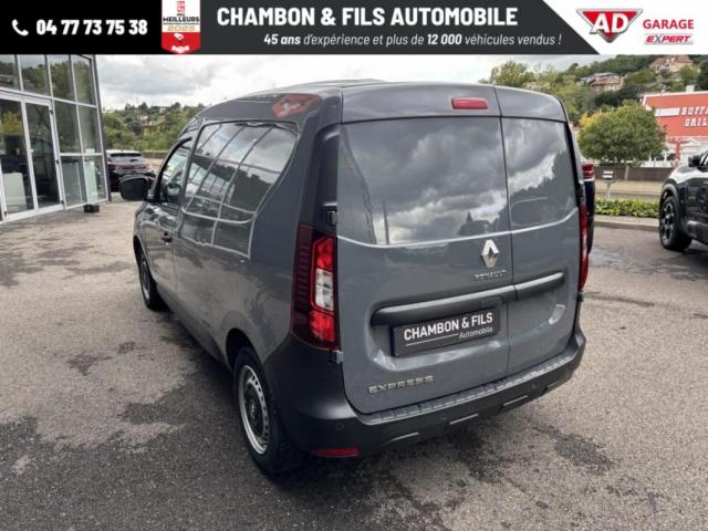 Renault Express Van image 9