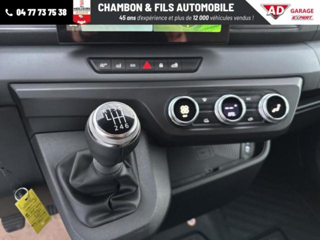 Renault Master image 3