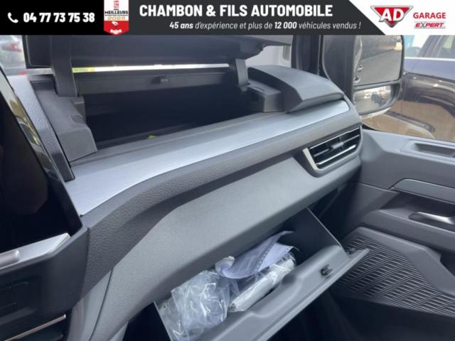 Volkswagen Transporter image 2