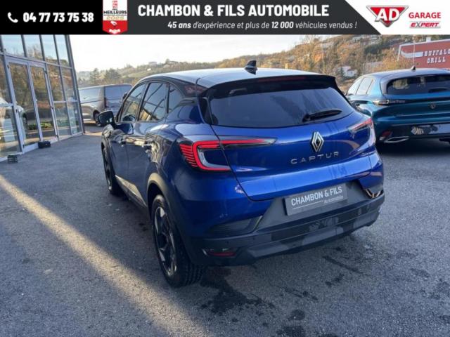 Renault Captur image 2