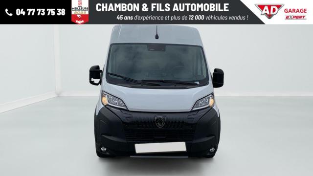 Peugeot Boxer image 1