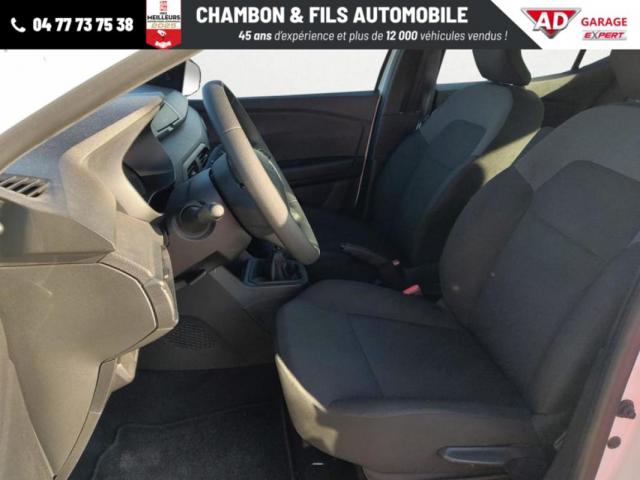 Dacia Sandero image 2