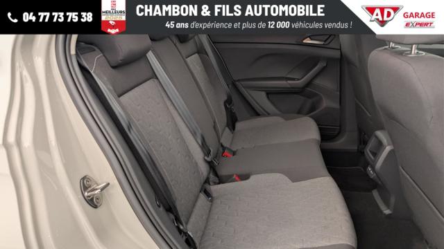 Volkswagen T-Cross image 8