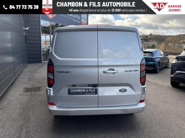 Ford Transit Custom image 7
