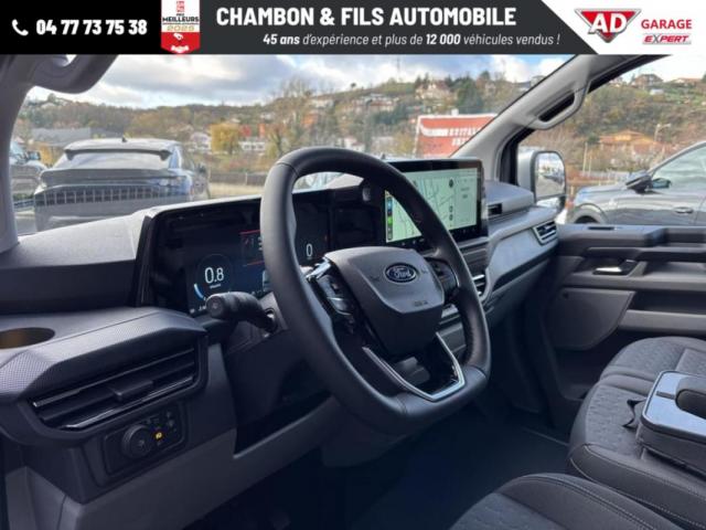 Ford Transit Custom image 8