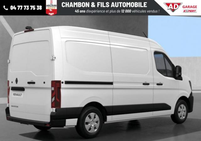 Renault Master image 2
