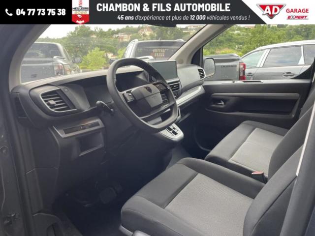 Peugeot Traveller image 4