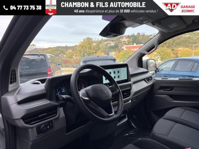 Volkswagen Transporter image 8