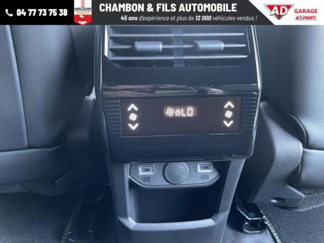 Peugeot 5008 image 1