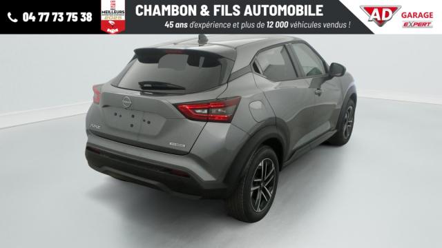 Nissan Juke image 9