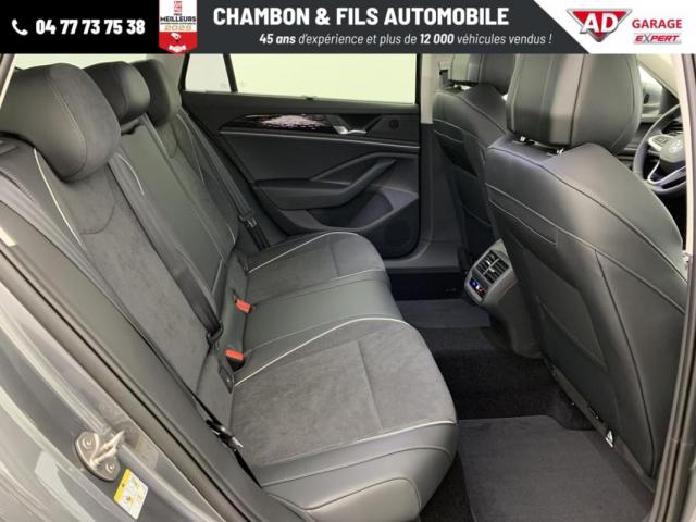 Volkswagen Passat image 4