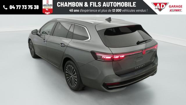 Volkswagen Passat image 5