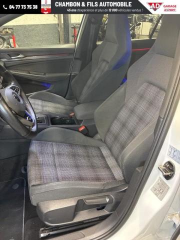 Volkswagen Golf image 9