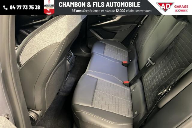 Peugeot 3008 image 2