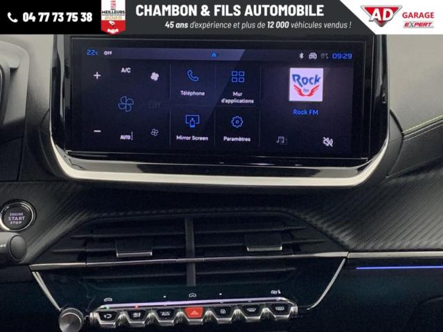 Peugeot 2008 image 9