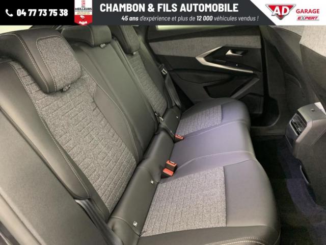 Peugeot 3008 image 2