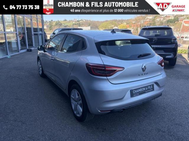 Renault Clio image 9