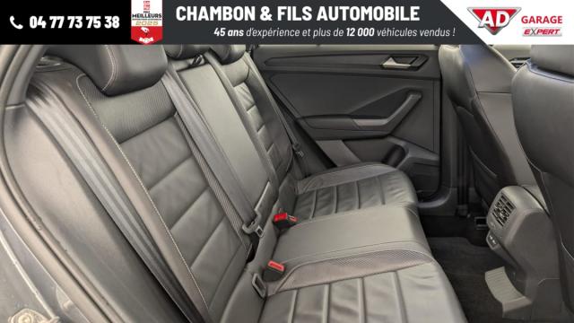 Volkswagen T-Roc image 9