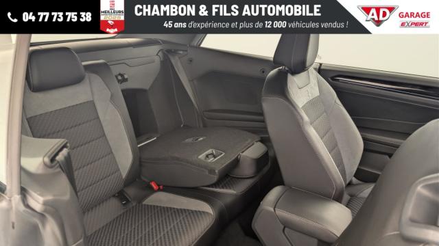 Volkswagen T-Roc image 6