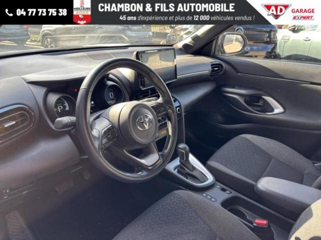 Toyota Yaris Cross image 9