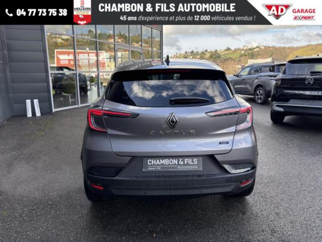 Renault Captur image 8