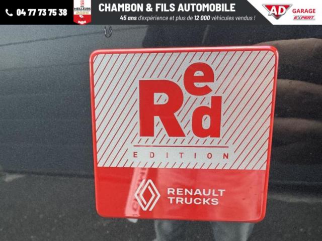 Renault Trafic image 2