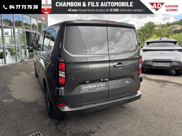 Ford Transit Custom image 3