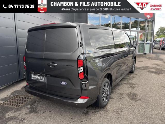 Ford Transit Custom image 2