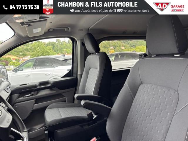 Ford Transit Custom image 8