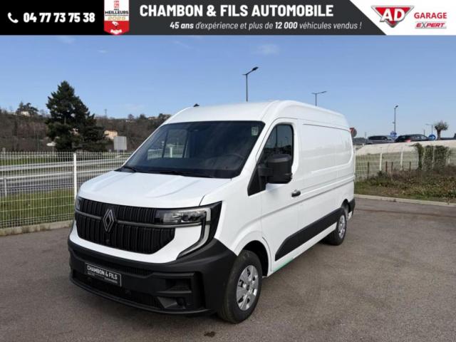 Renault Master image 2