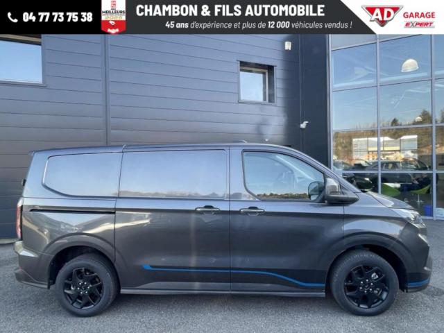 Ford Transit Custom image 8