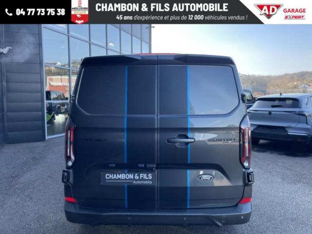 Ford Transit Custom image 2