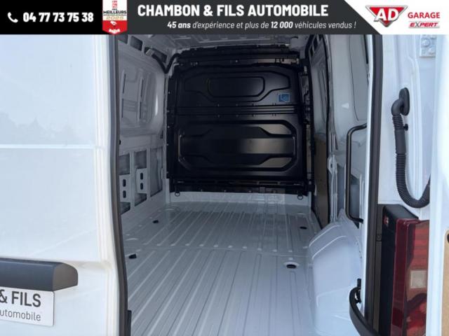 Renault Master image 9