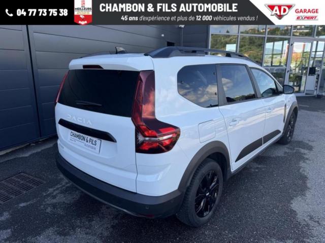Dacia Jogger image 1