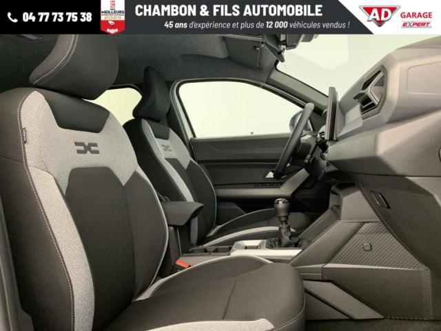 Dacia Duster image 8