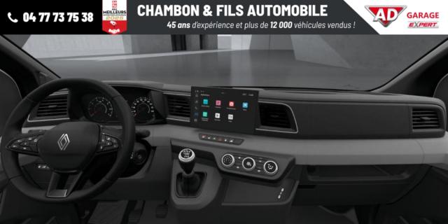 Renault Master image 2