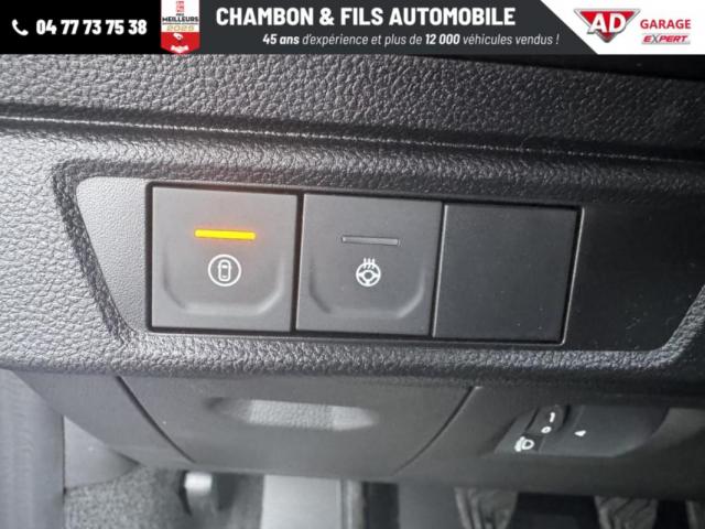 Dacia Sandero image 2