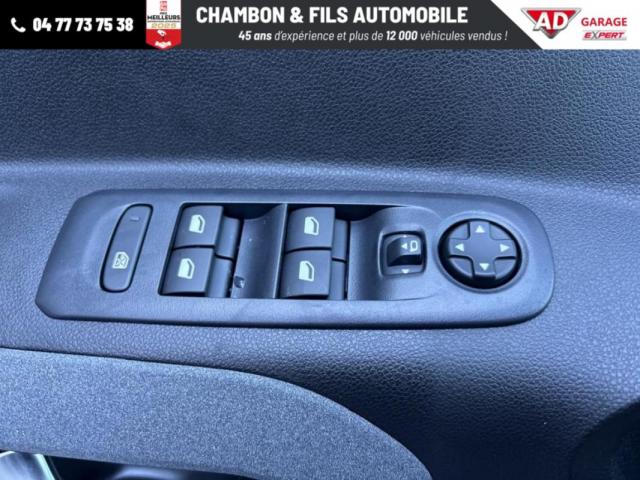 Peugeot Rifter image 1