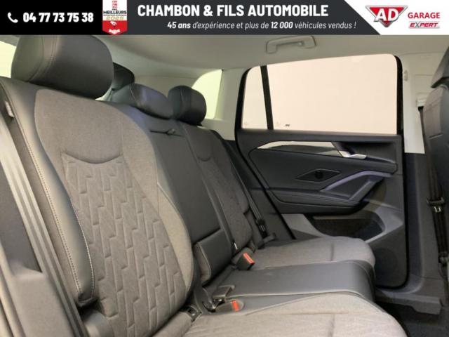 Volkswagen Tiguan image 8