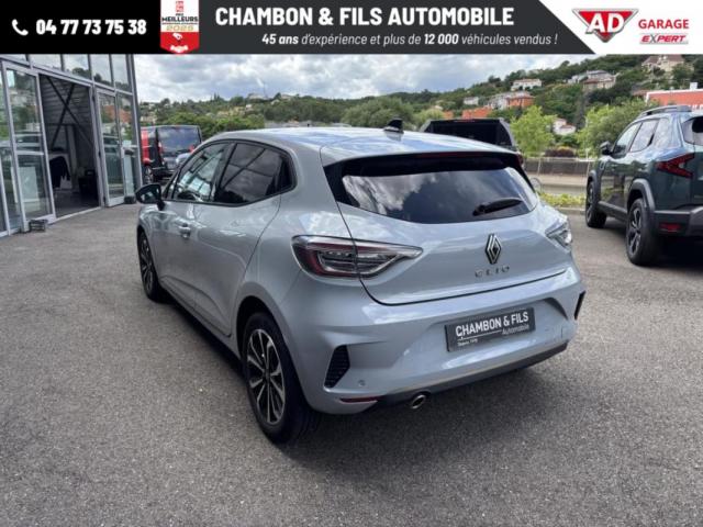Renault Clio image 8