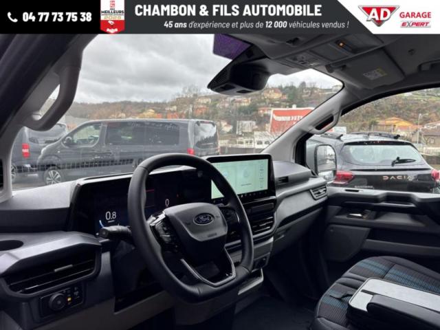 Ford Transit Custom image 9
