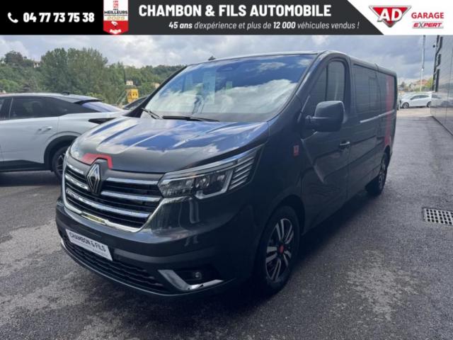 Renault Trafic image 2