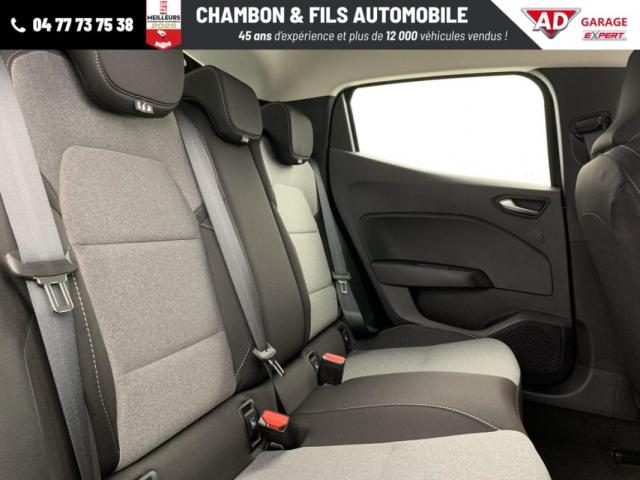 Renault Clio image 8